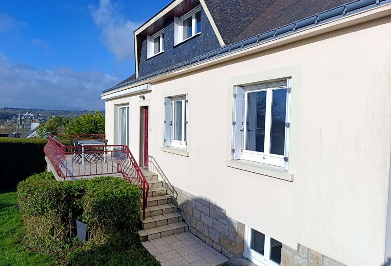 Maison Pontivy en centre-ville 7 pièces — photo 1