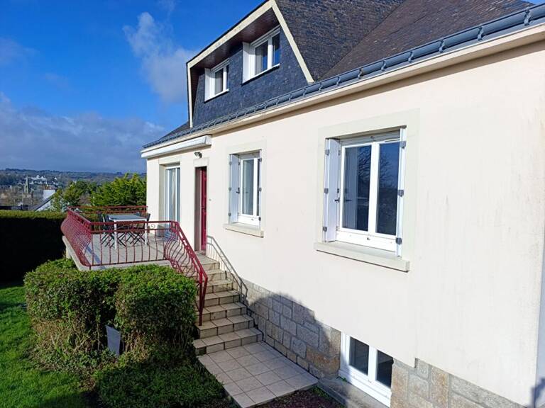 Maison Pontivy en centre-ville 7 pièces — photo 1