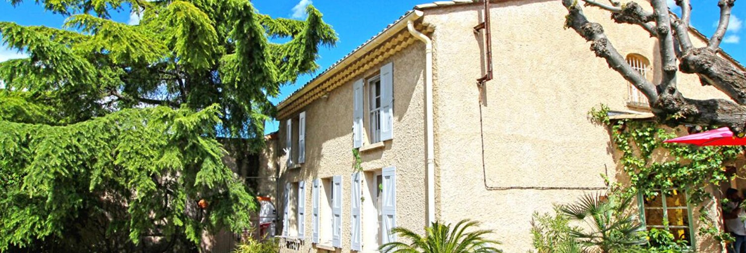 Maison 11 Pièces 233 m² à vendre à Sainte-Tulle (04220)