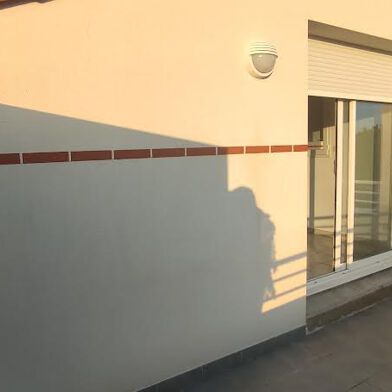 Appartement 3 pièces 228800 €