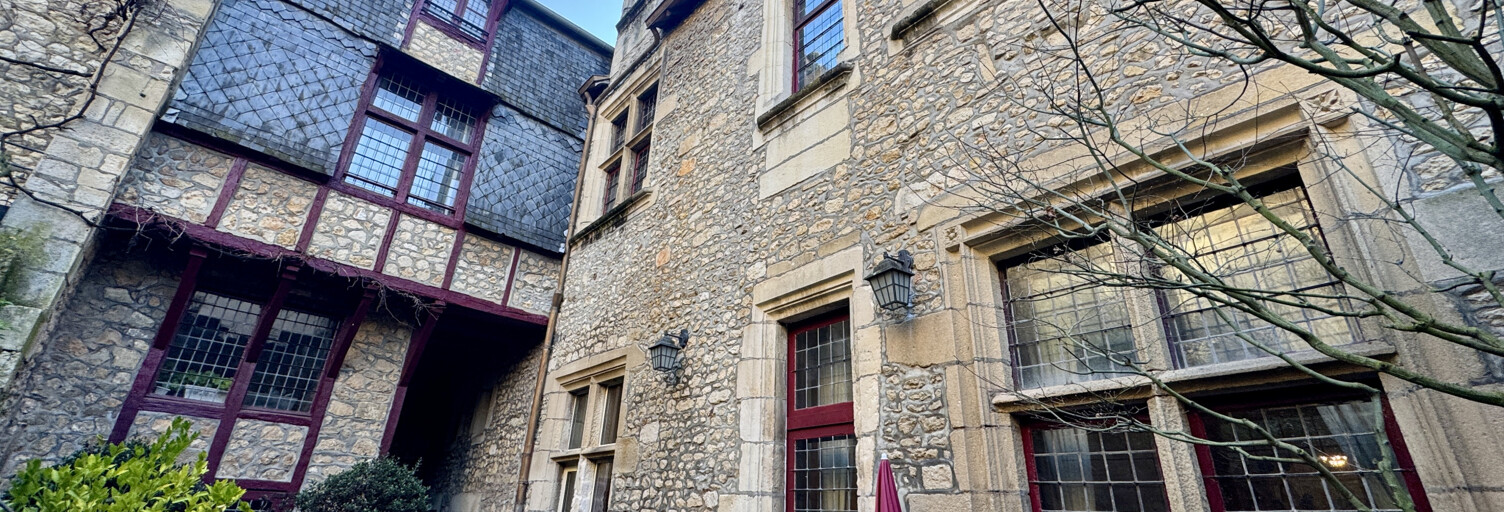 Maison 10 Pièces 375 m² à vendre à Poitiers (86000)