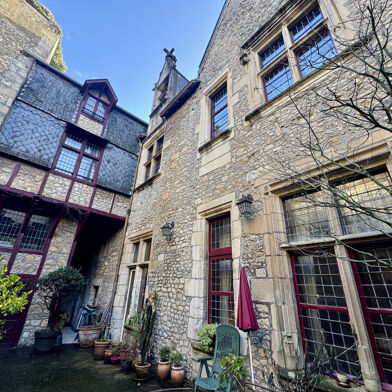 Maison 10 pièces 699000 €