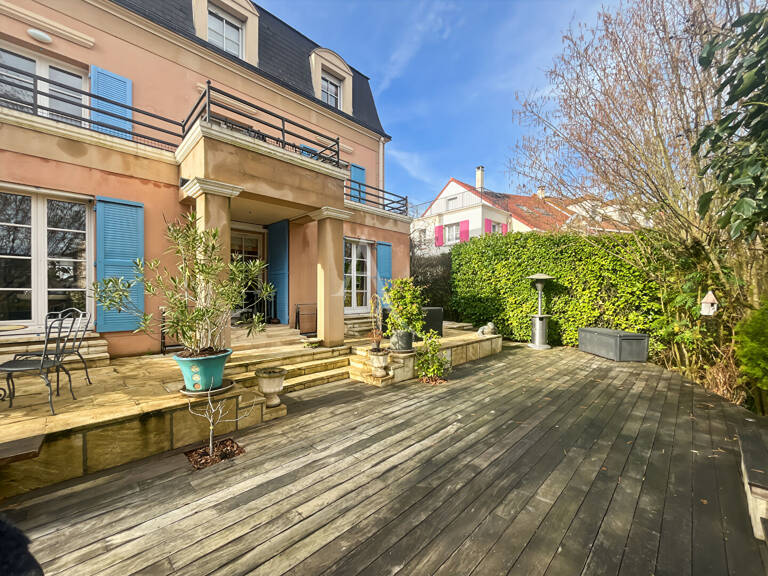 Maison d'exception 214m² ? 5 ch ? Ponton privé ? Port Cergy — photo 1