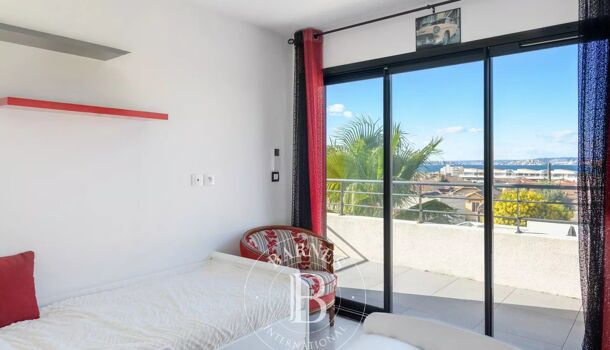 Villa / Maison 4 pièces  à vendre Marseille 8eme 13008