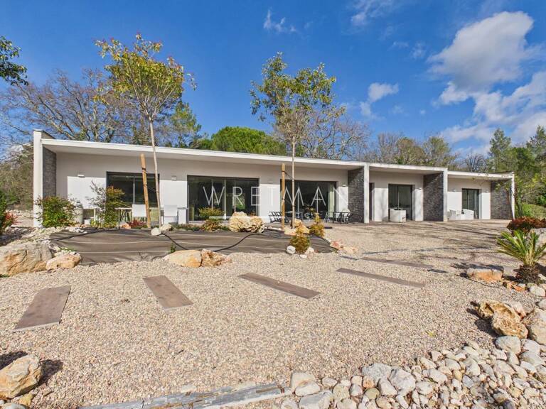 VILLA MODERNE DE PLAIN PIED - FAYENCE — photo 1