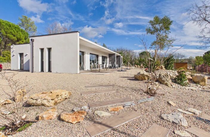 VILLA MODERNE DE PLAIN PIED - FAYENCE — photo 2