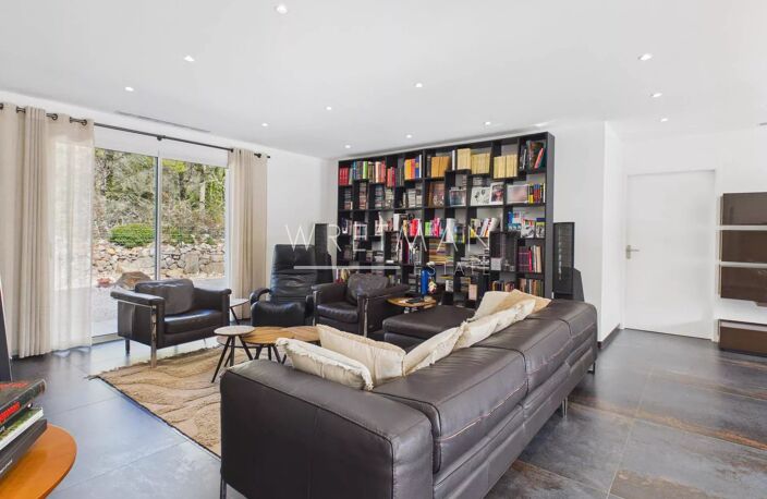 VILLA MODERNE DE PLAIN PIED - FAYENCE — photo 5
