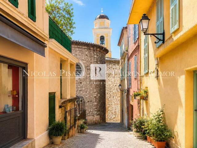 EXCLUSIVITÉ- A VENDRE Villefranche sur Mer - 2 P Avant Dernier É — photo du bien