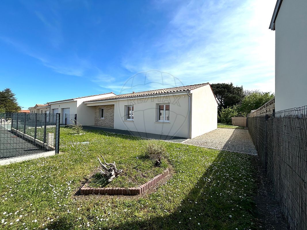 Villa / Maison  T5 à vendre Arvert 17530