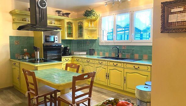 Villa / Maison 6 pièces  à vendre Marennes 17320