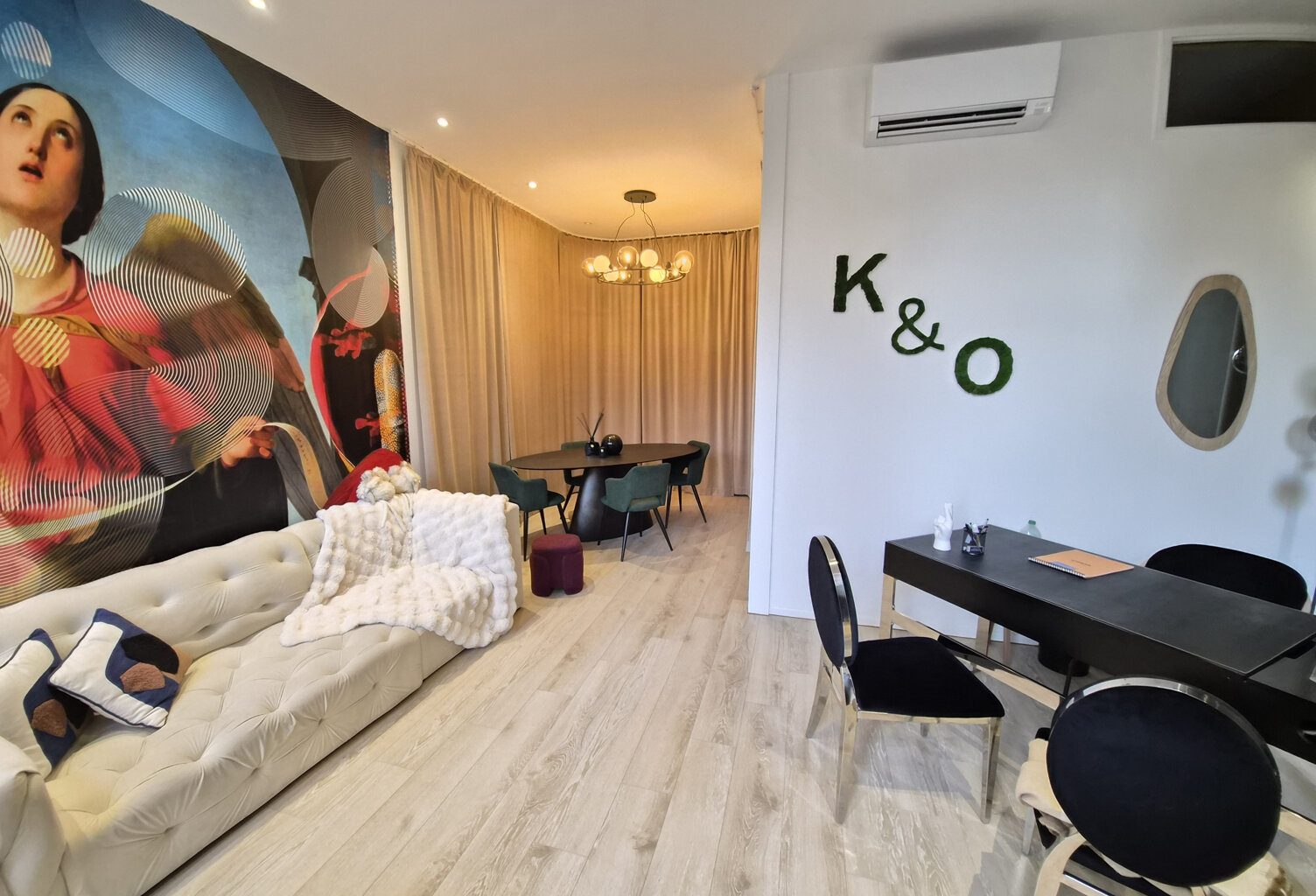 Local commercial 65 M2 centre historique — photo 1