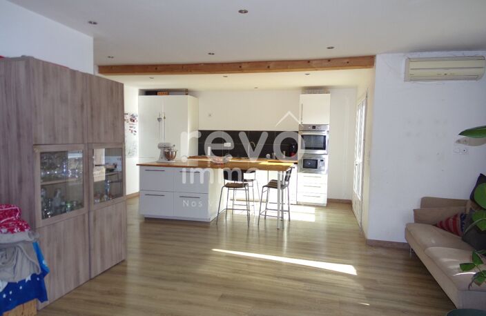 Villa — photo 4