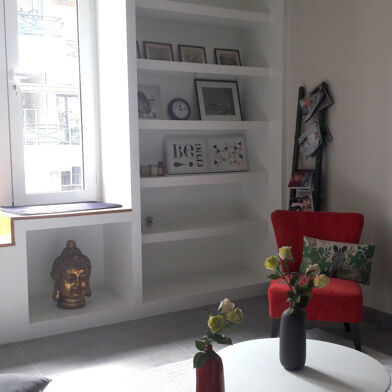 Appartement 4 pièces 1470 €