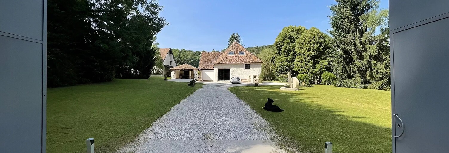 Maison 10 Pièces 432 m² à vendre à Besançon (25000)