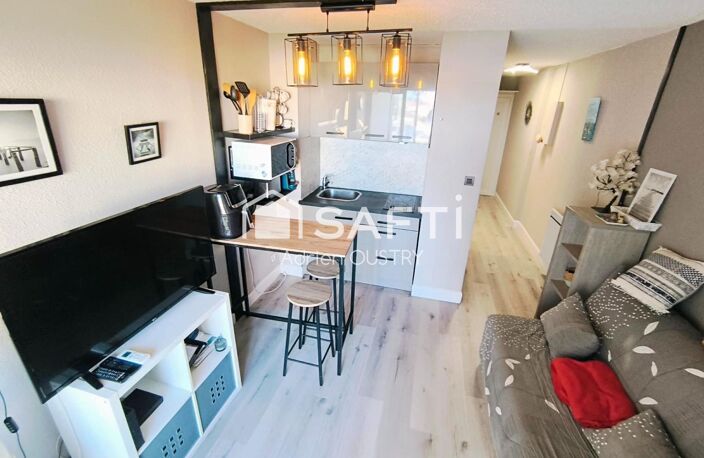 Appartement avec loggia et vue mer — photo 2