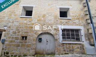 Immeuble  92 m² à vendre à Jarnac (16200)