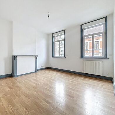 Appartement 3 pièces 720 €
