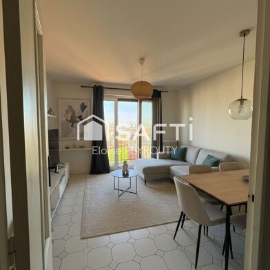 Appartement 3 pièces 304500 €