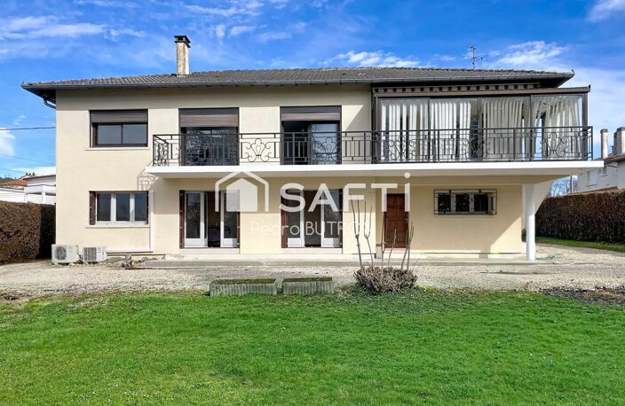 Bien magnifique, rare, superbe rénovation. — photo 2
