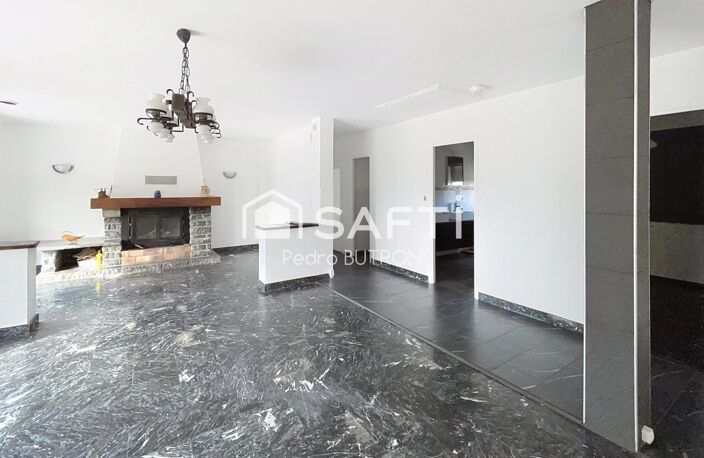 Bien magnifique, rare, superbe rénovation. — photo 4