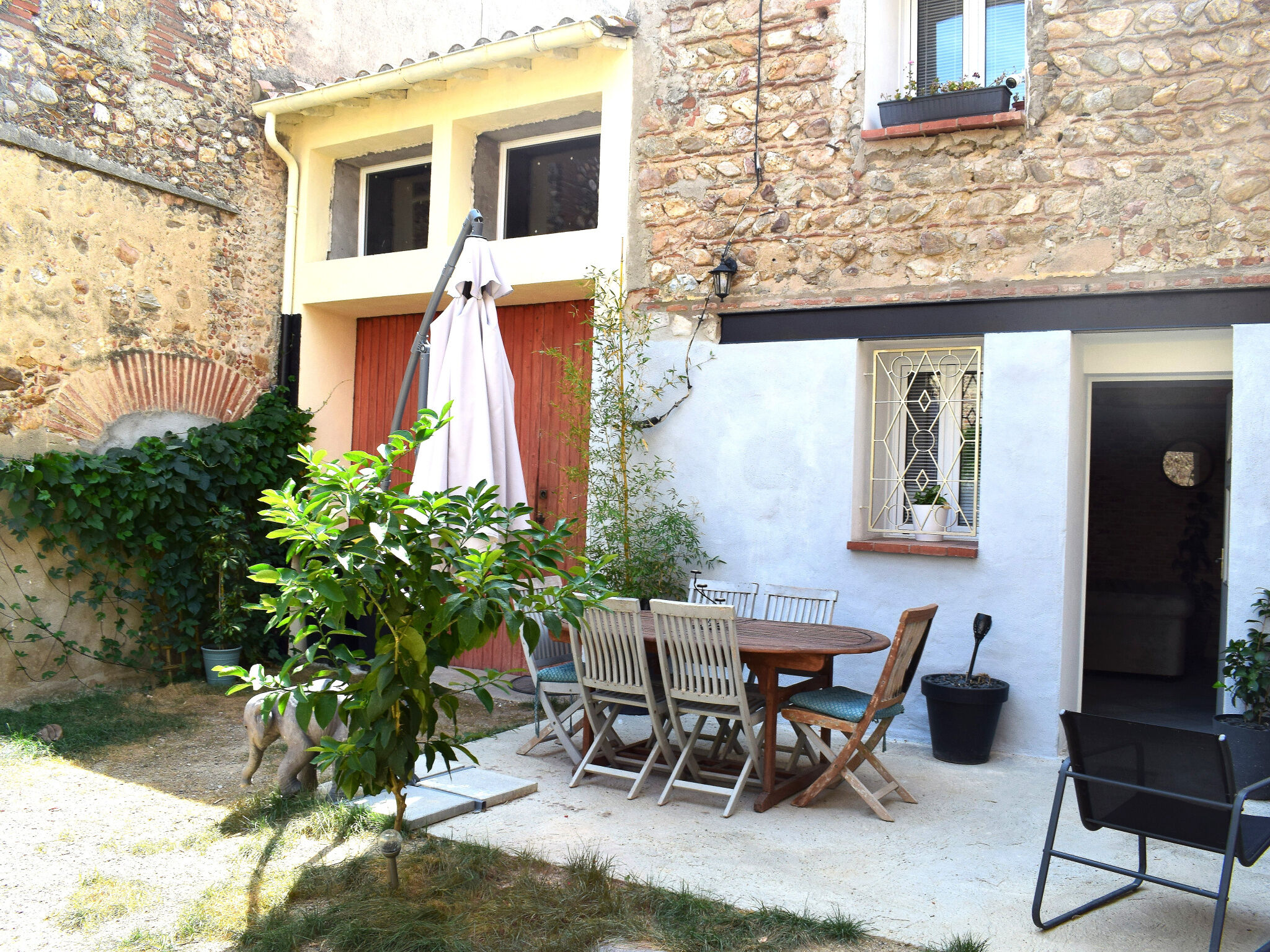 Villa / Maison  T3 à vendre Villemolaque 66300