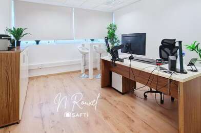 Commerce 50 pièces 3120000 €