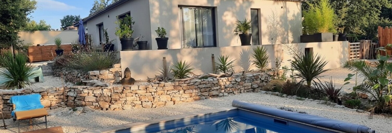 Maison 3 Pièces 96 m² à vendre à Saint-Alban-Auriolles (07120)