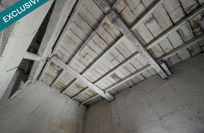 Garage 60 m² avec extérieur — photo 2