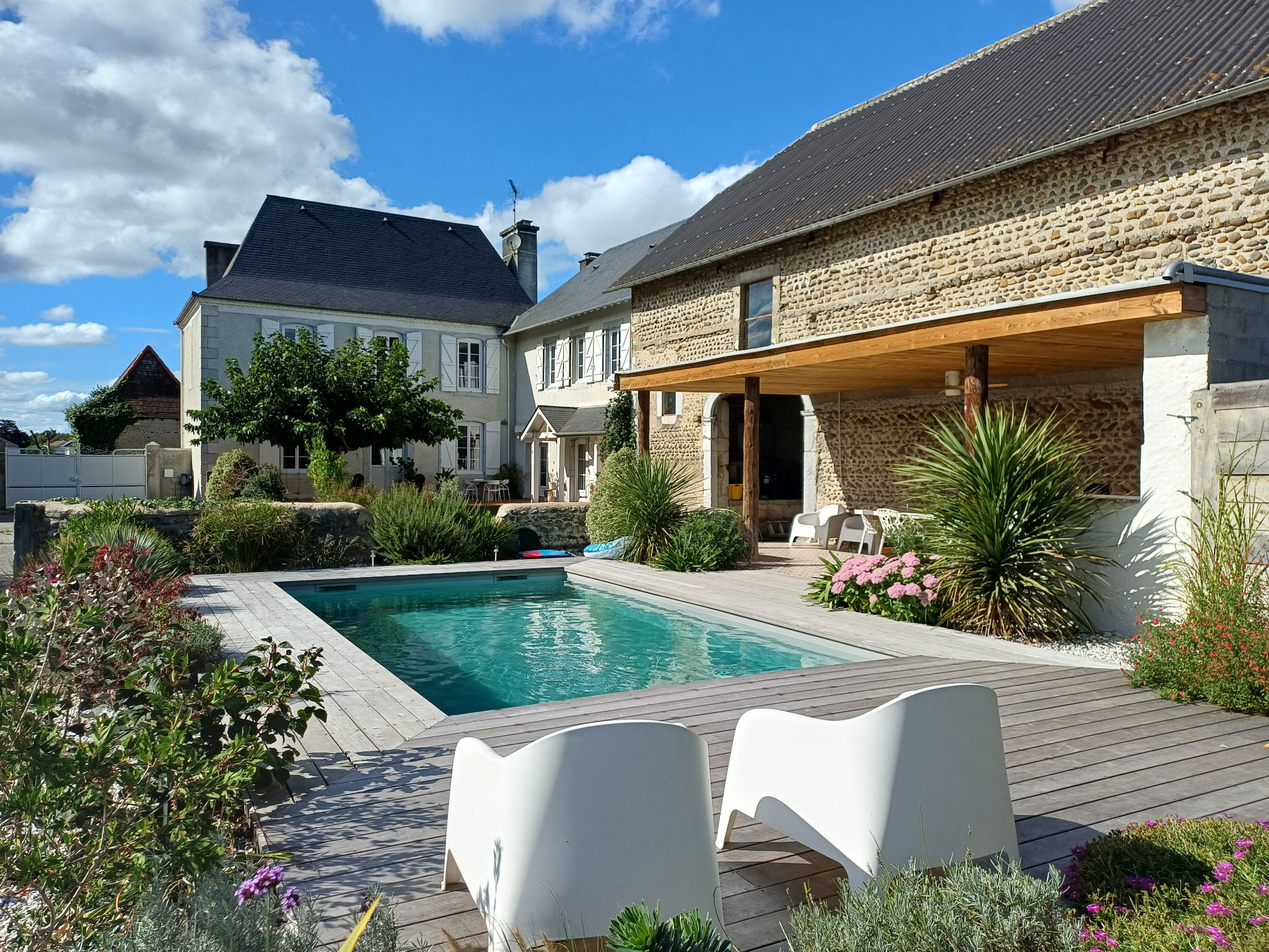 Villa / Maison  T7 à vendre Idron 64320