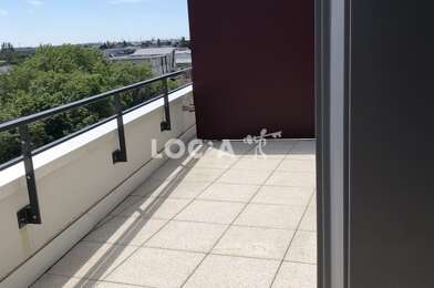 Appartement 3 pièces 870 €