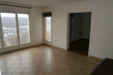 Appartement 3 pièces 844 €