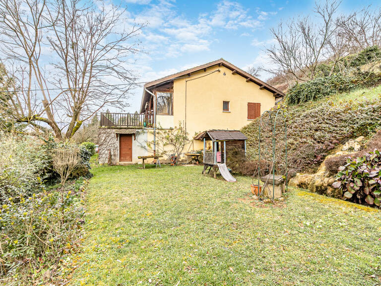 Maison 3 chambres avec belle vue et sous sol complet au calm — photo 1