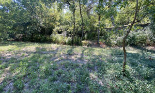 Terrain  1588 m² à vendre à Alleins (13980)