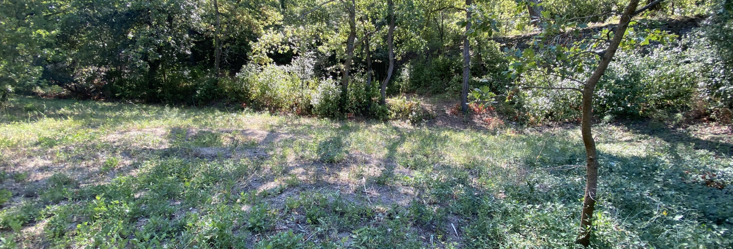 Terrain  1588 m² à vendre à Alleins (13980)