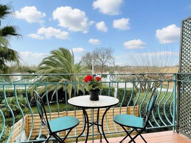 Appartement - 12m² - Grimaud — photo du bien