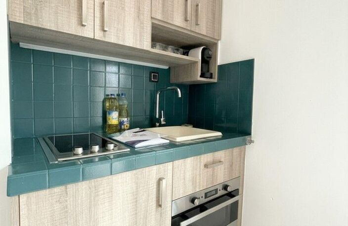 Appartement - 12m² - Grimaud — photo 4