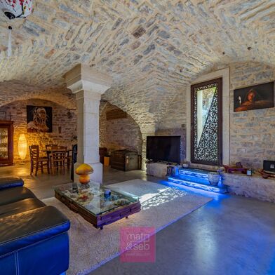 Maison 7 pièces 495000 €