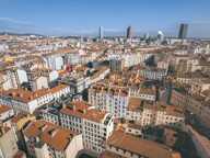 Lyon 7ème - Rue Montesquieu - Appartement de 65,80 m², 2 chambres, Loggia, Cave — photo 2