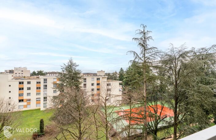 T4 BIS 91m2 VILLEFRANCHE CENTRE — photo 4