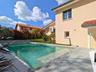 VERNAISON - Villa de 190 m2 avec 5 chambres, piscine et calm — photo 3