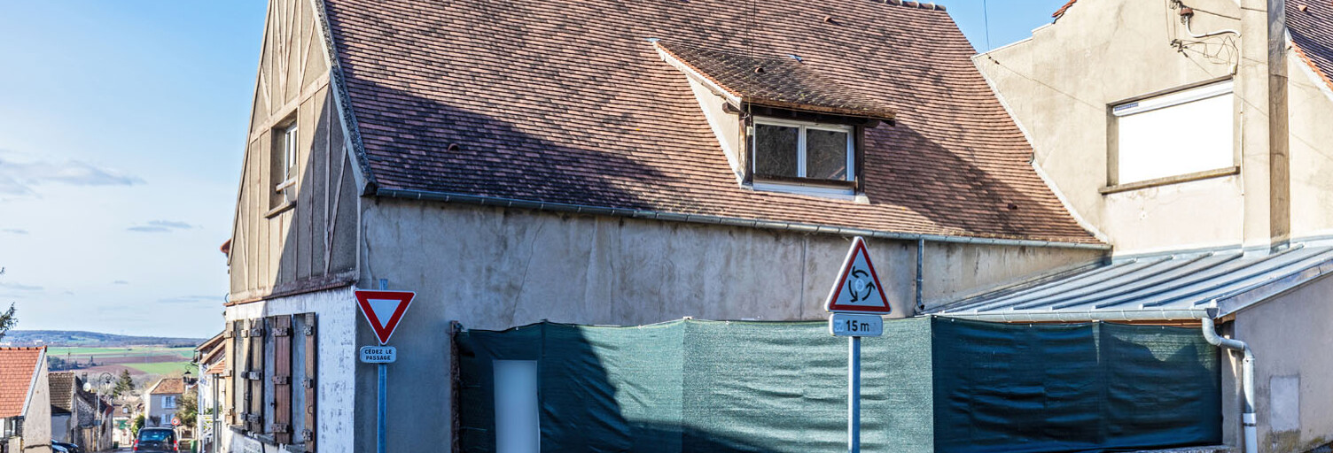 Maison 6 Pièces 100 m² à vendre à Villiers-Saint-Frédéric (78640)