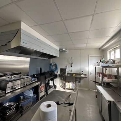 Commerce  120000 €