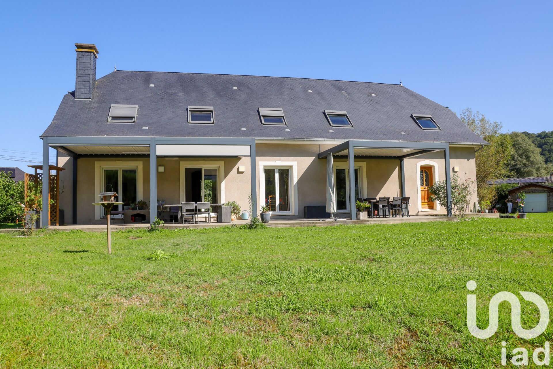 Vente Maison/villa 8 pièces - Photo 3