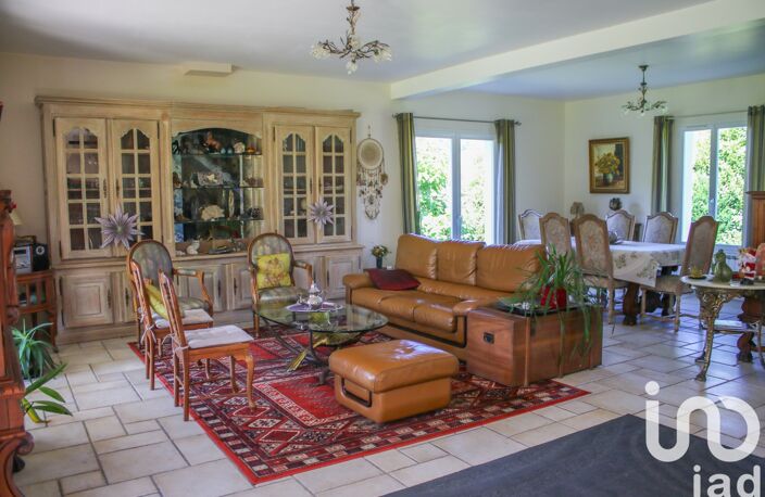 Vente Maison/villa 8 pièces — photo 5
