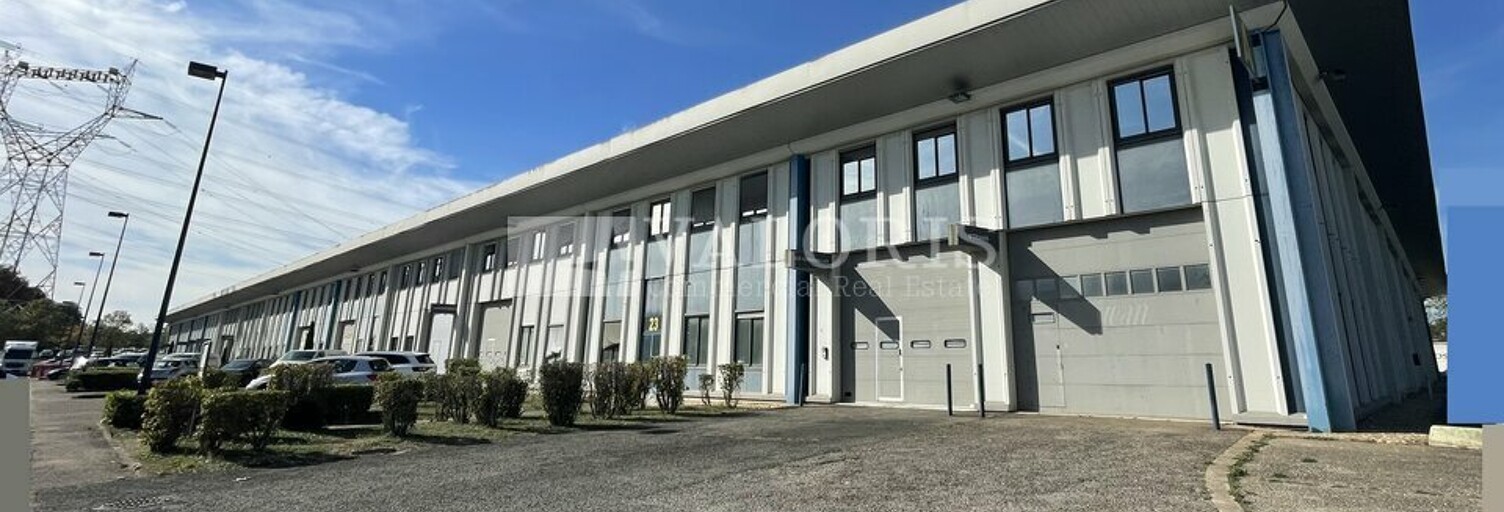 Commerce  3573 m² à louer à Saint-Quentin-Fallavier (38070)