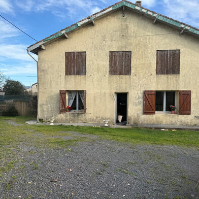 Maison 10 pièces 75000 €