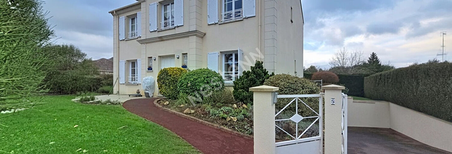 Maison 9 Pièces 200 m² à vendre à Luzarches (95270)