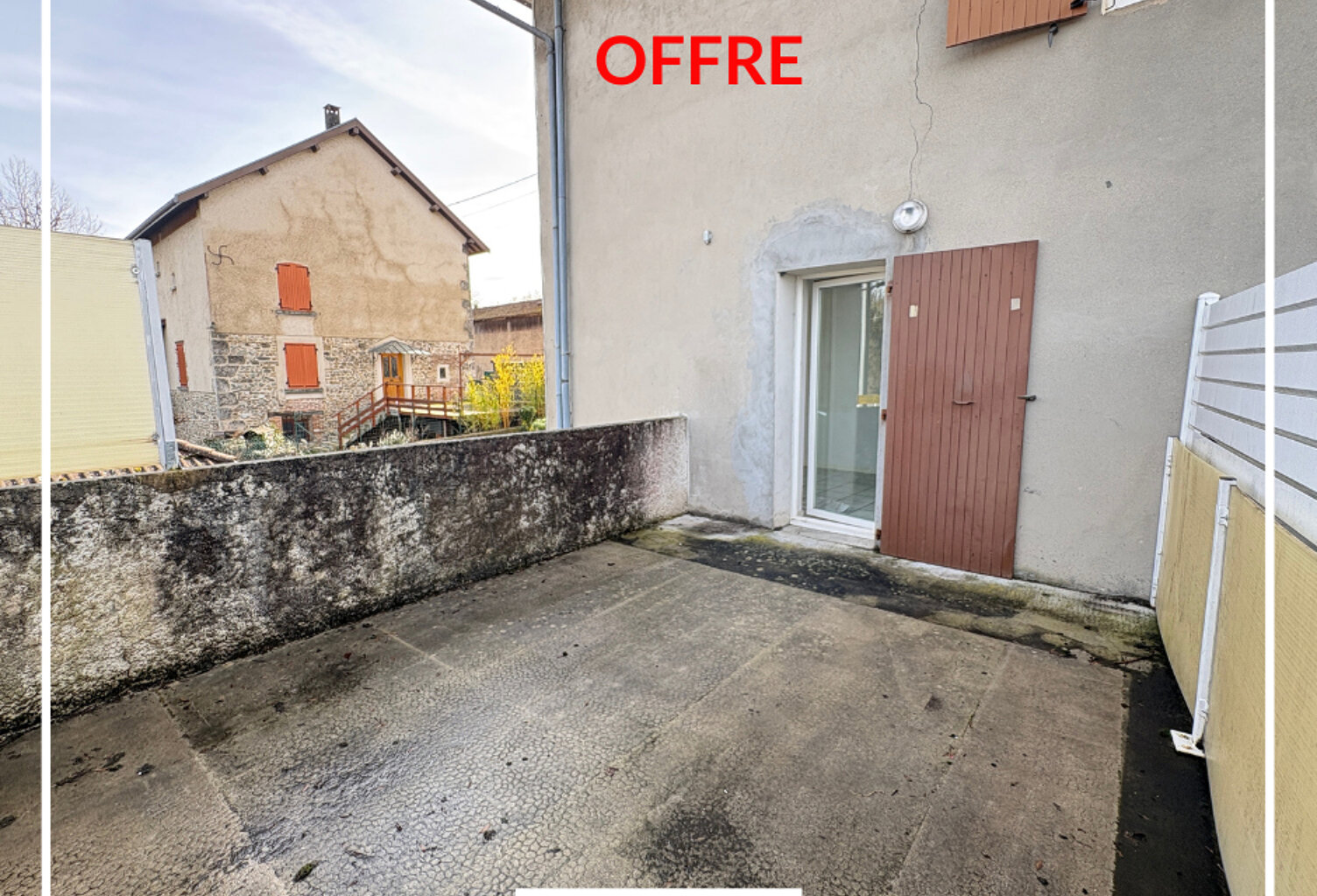 DUPLEX Beaucroissant 4 pièce(s) 69.4M² AVEC TERRASSE GARAGE ET PLACE DE PARKING — photo 1