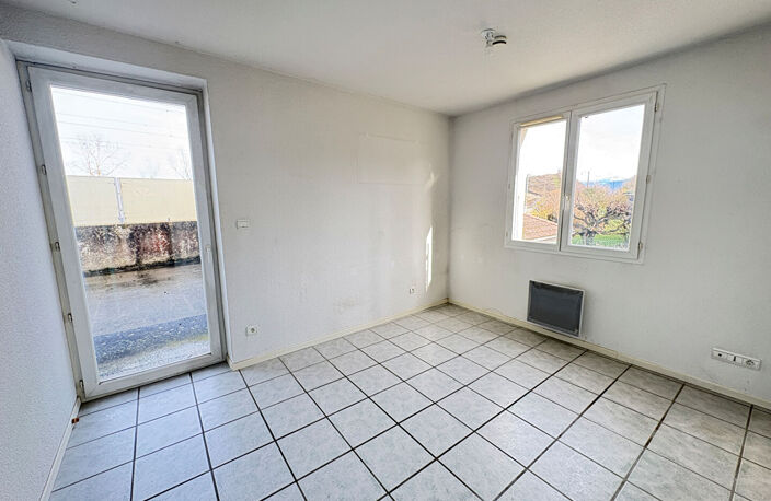 DUPLEX Beaucroissant 4 pièce(s) 69.4M² AVEC TERRASSE GARAGE ET PLACE DE PARKING — photo 3