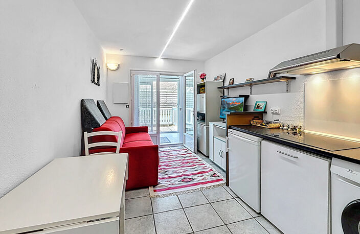 Studio meublé à la Corniche d'Or - 22,73m² avec véranda, terrasse et Garage - ST HILAIRE DE RIEZ — photo 4